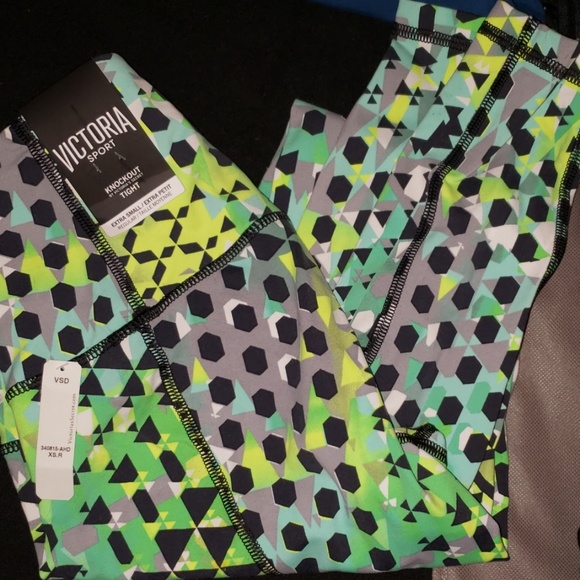 Activewear bundle - Picture 6 of 8